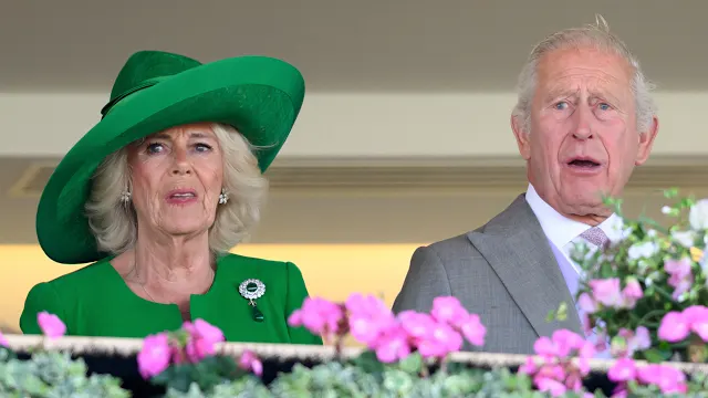 Breaking News: King Charles’ Finances Face Major Change Amid Reports Camilla Made a Last-Minute Edit to His Will